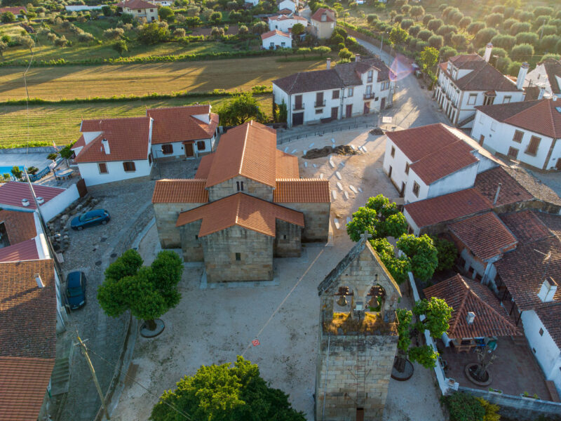 Igreja Matriz de Lourosa - Igreja Moçárabe de São Pedro de Lourosa
